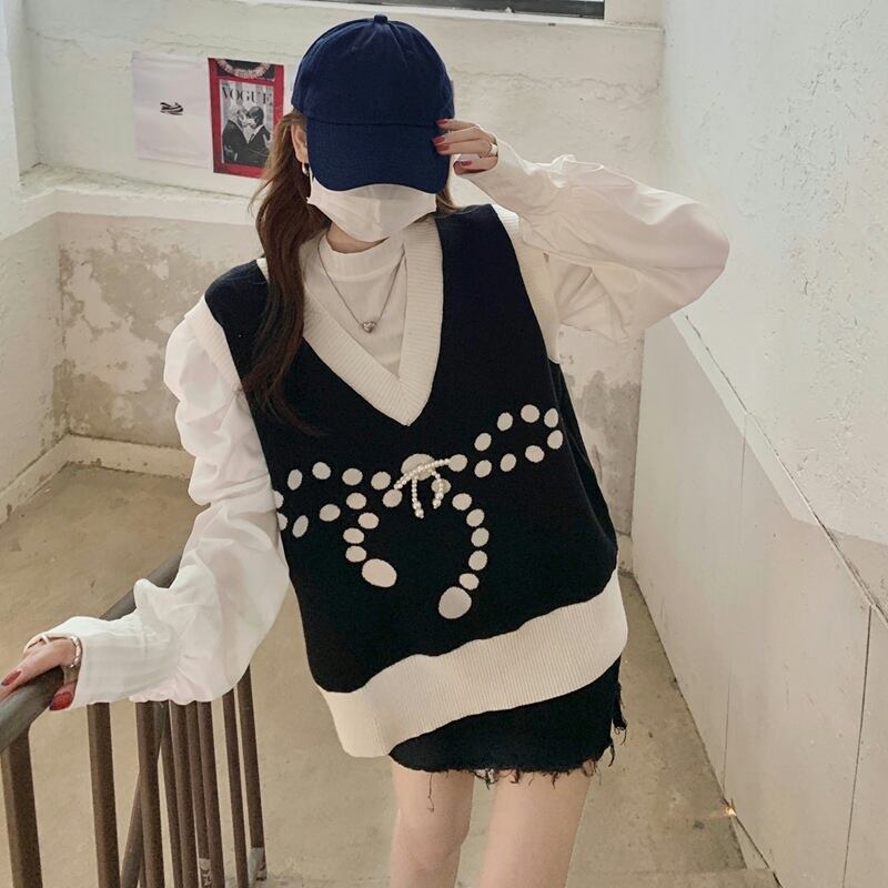 ブラックVネックニットスプリングオータムレッドセーター 春物 秋物 試着室95708461618