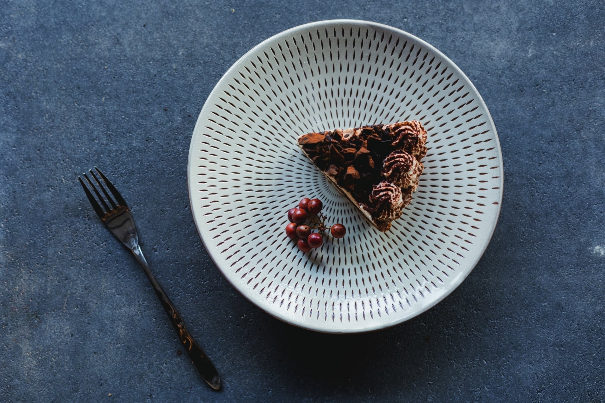 織部焼 菓子器 鉄輪 七寸皿 (飛鉋 / 飛鉋飴縁) 小石原焼 柳瀬窯 | Four Kilns 〜小石原焼と