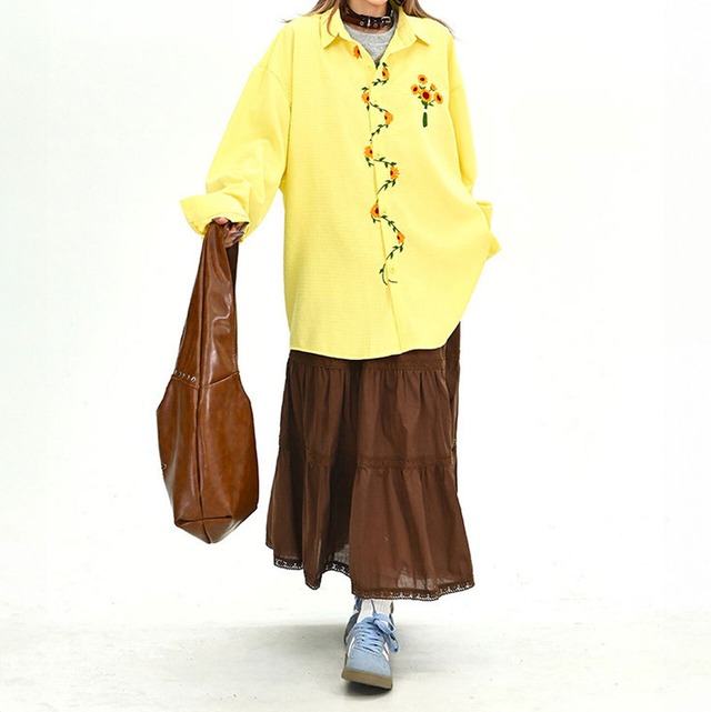 サンフラワーエンブロイダリールーズフォルムシャツ 2col   R01909