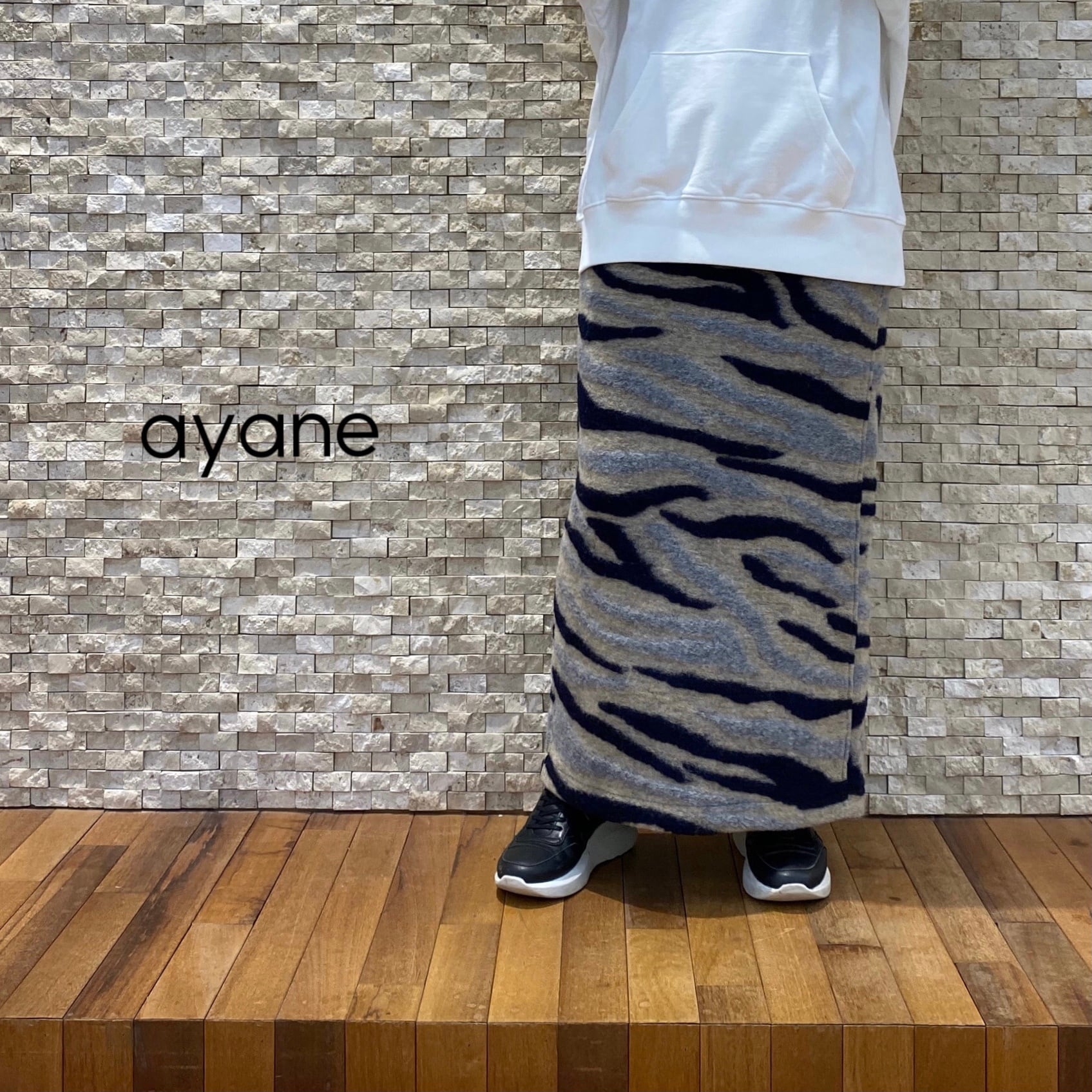 【ayane】カモフラ柄スライバーペンシルスカート(875801)