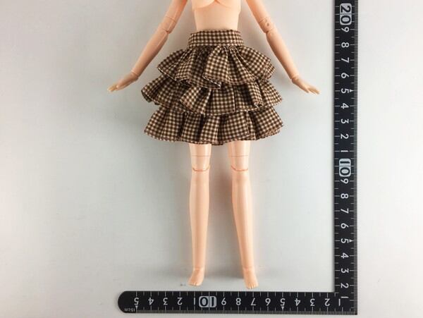 ドール服 1/6 女性用25 ティアードスカート ギンガムチェック A-25 - 画像1