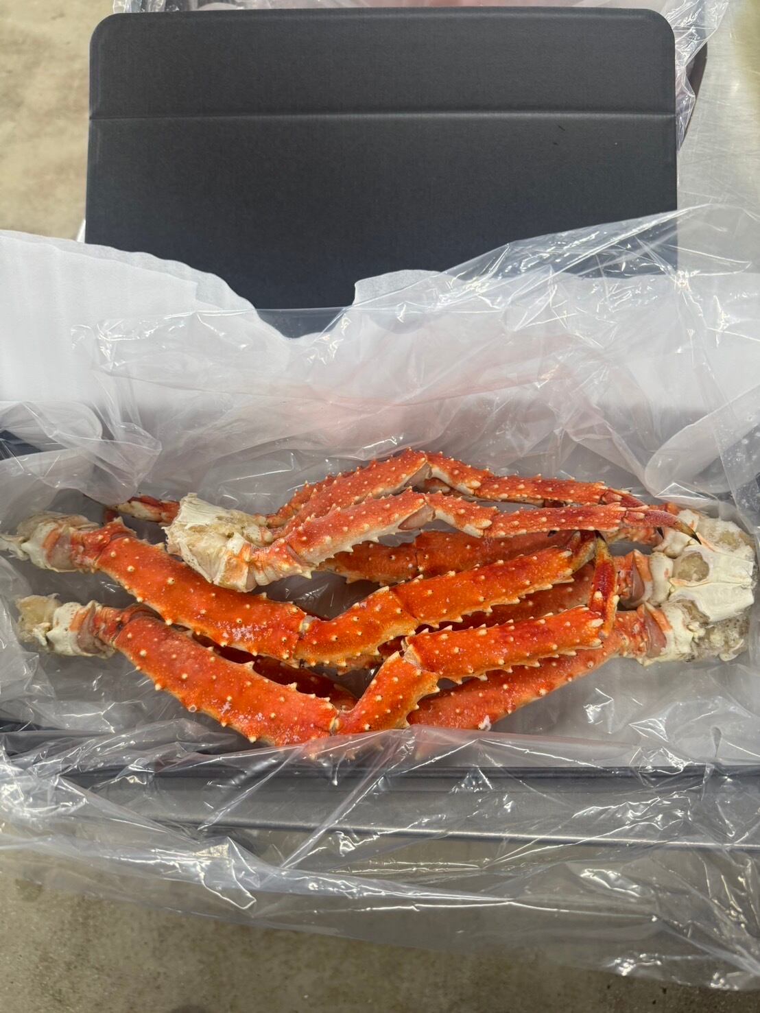 北海道産 ボイルタラバ蟹 1kg | 逸心
