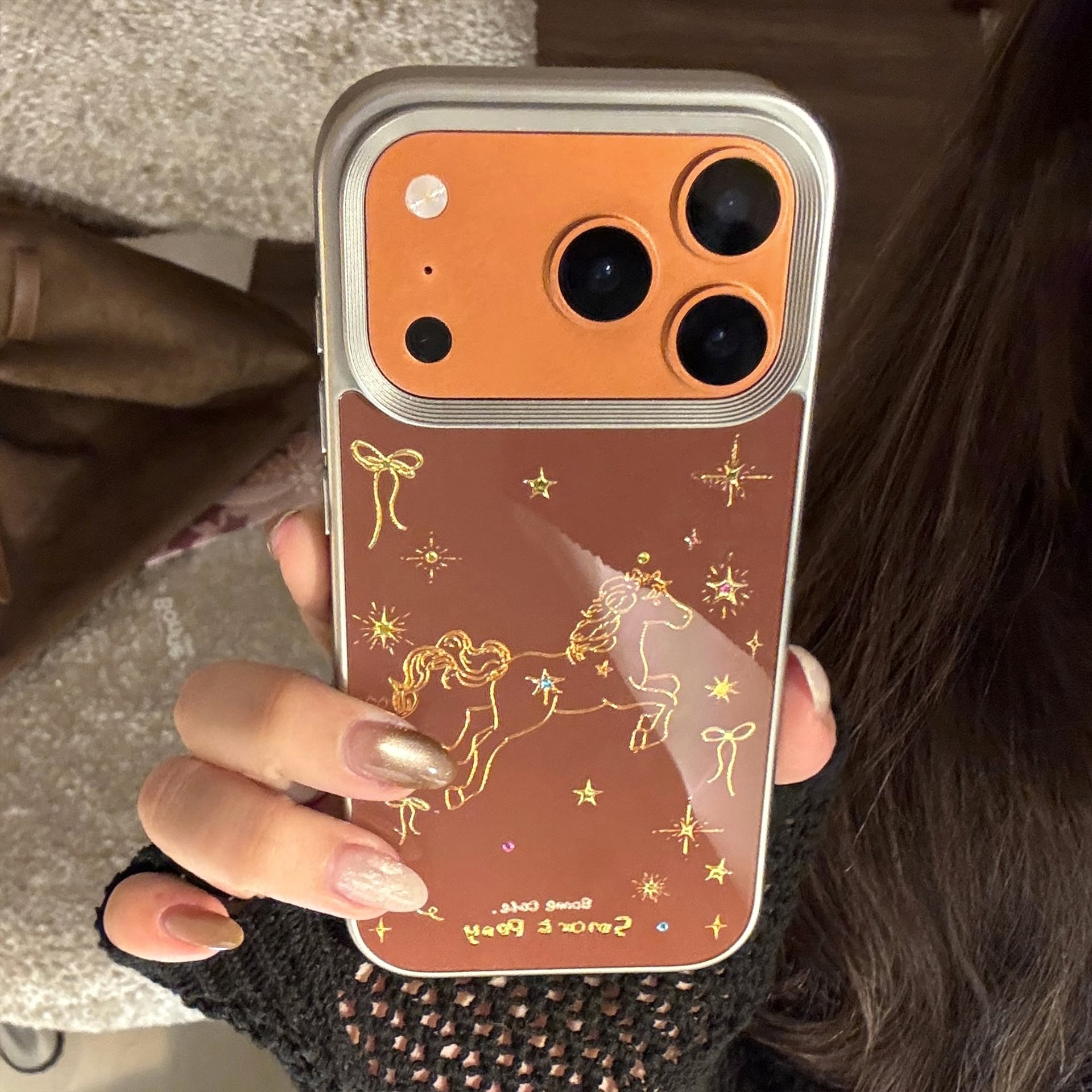iPhone17-11まで対応】開運うま年ケース◎大人可愛い 金運ブラウン