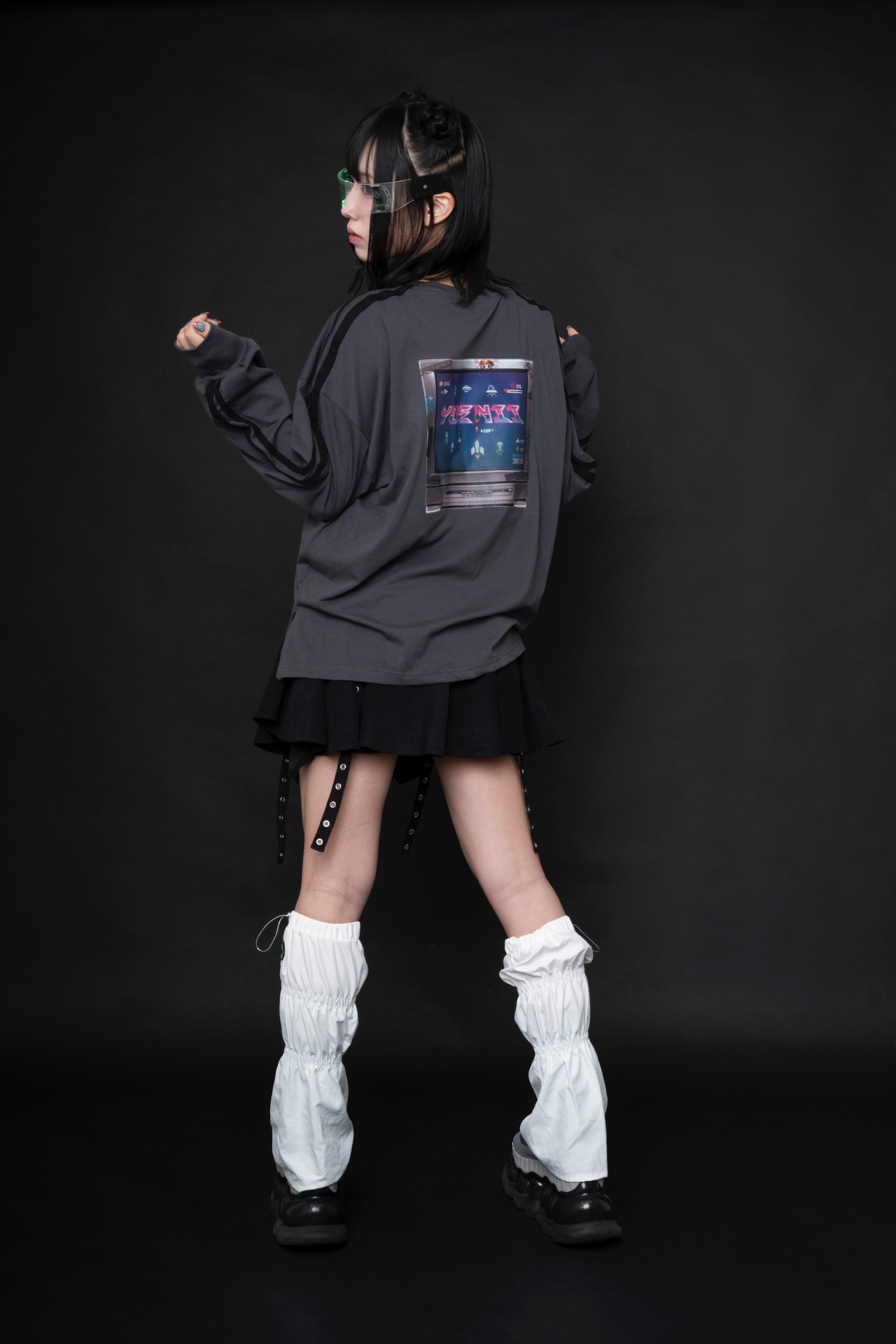 I’m game long sleeve T / charcoal