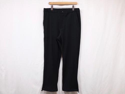 UNIVERSAL PRODUCTS.” ACCORDION RIB EASY PANTS BLACK”