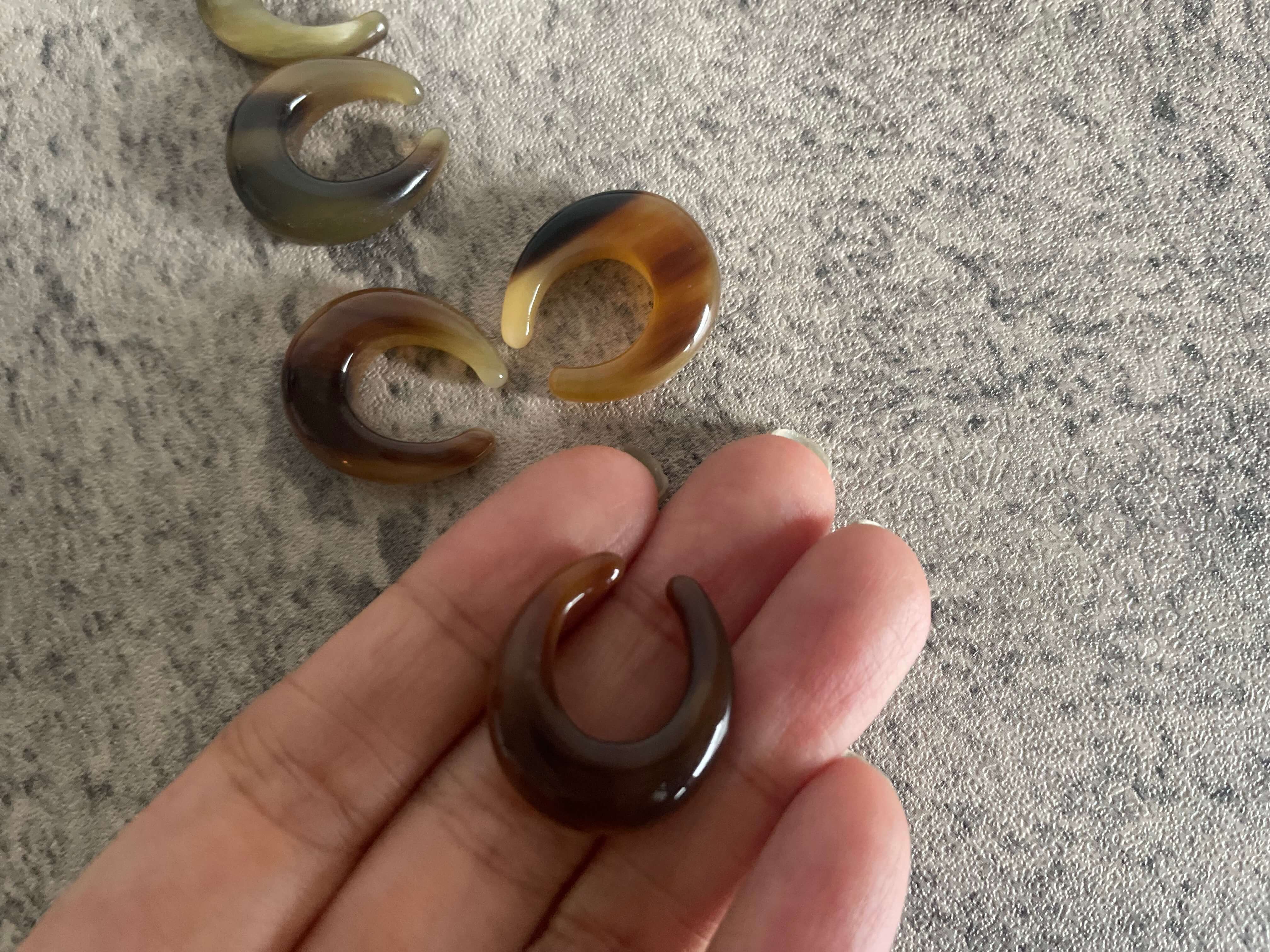 バッファローホーン イヤーカフ