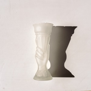 Hand-Motif Vase (Mat White)