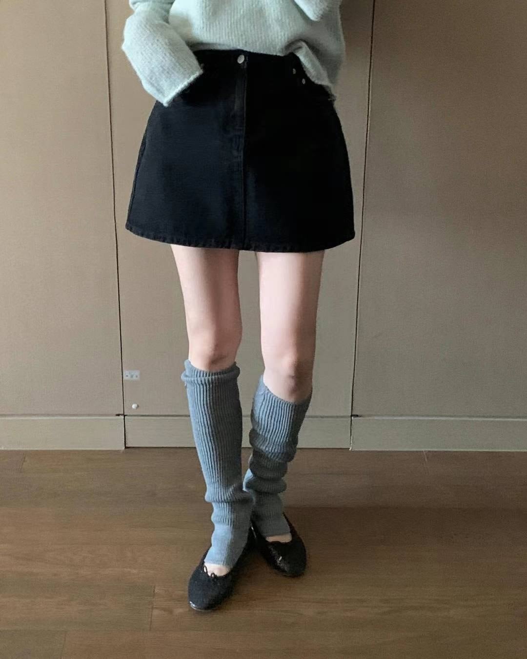 (即納)P.Y.T / black mini skirt