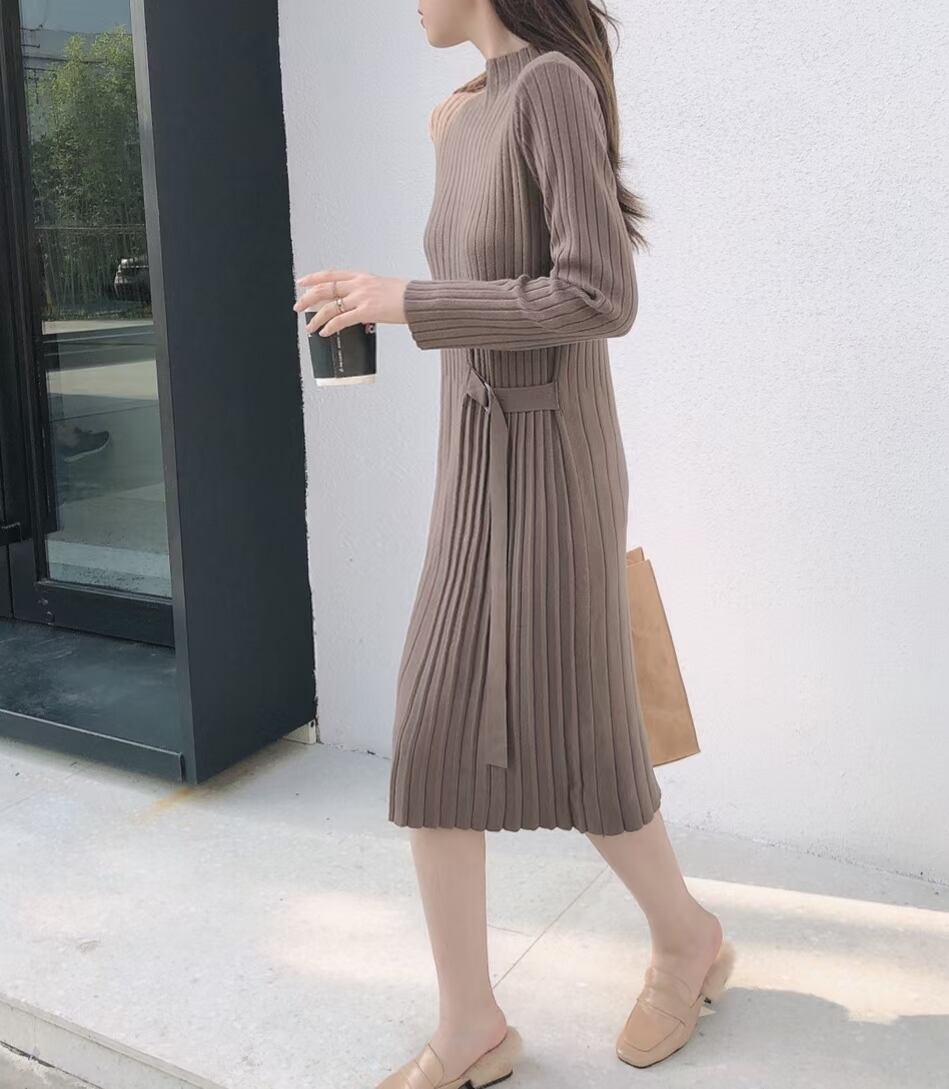 ベルトアクセント　リブプリーツ ニットワンピース　AJ1050-D009