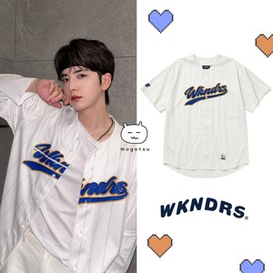 ★THE BOYZ ヨンフン 着用!!【WKNDRS】BASEBALL SCRIPT JERSEY (IVORY)