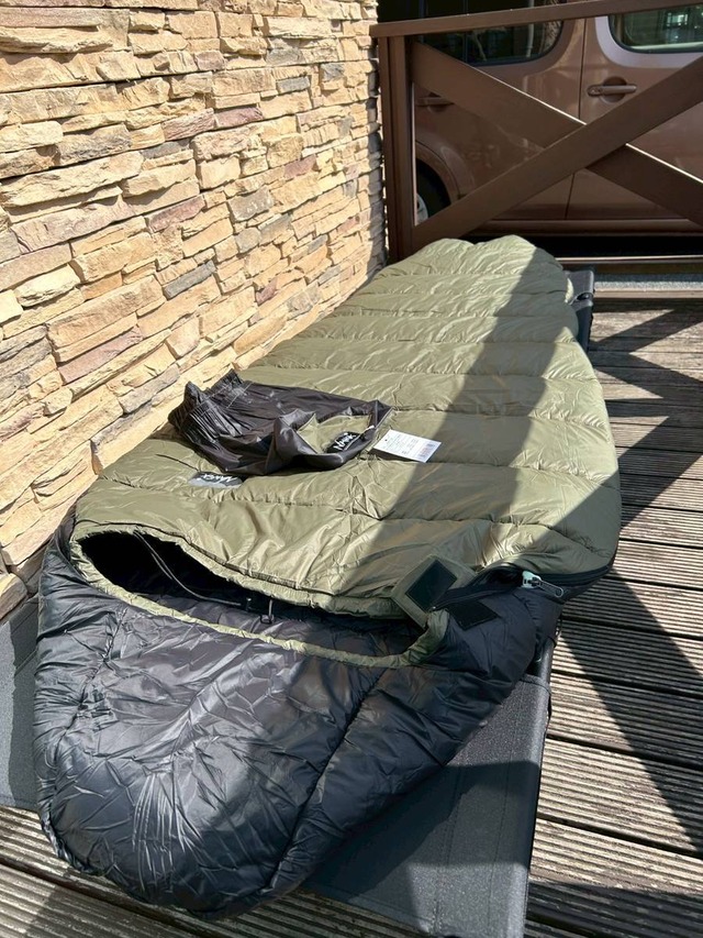 【NANGAナンガ 】Approach Synthetic Fiber 600 アプローチシンセティックファイバー600 ( COYOTE / OLIVE )シュラフ マミー型  ※代理店別注品