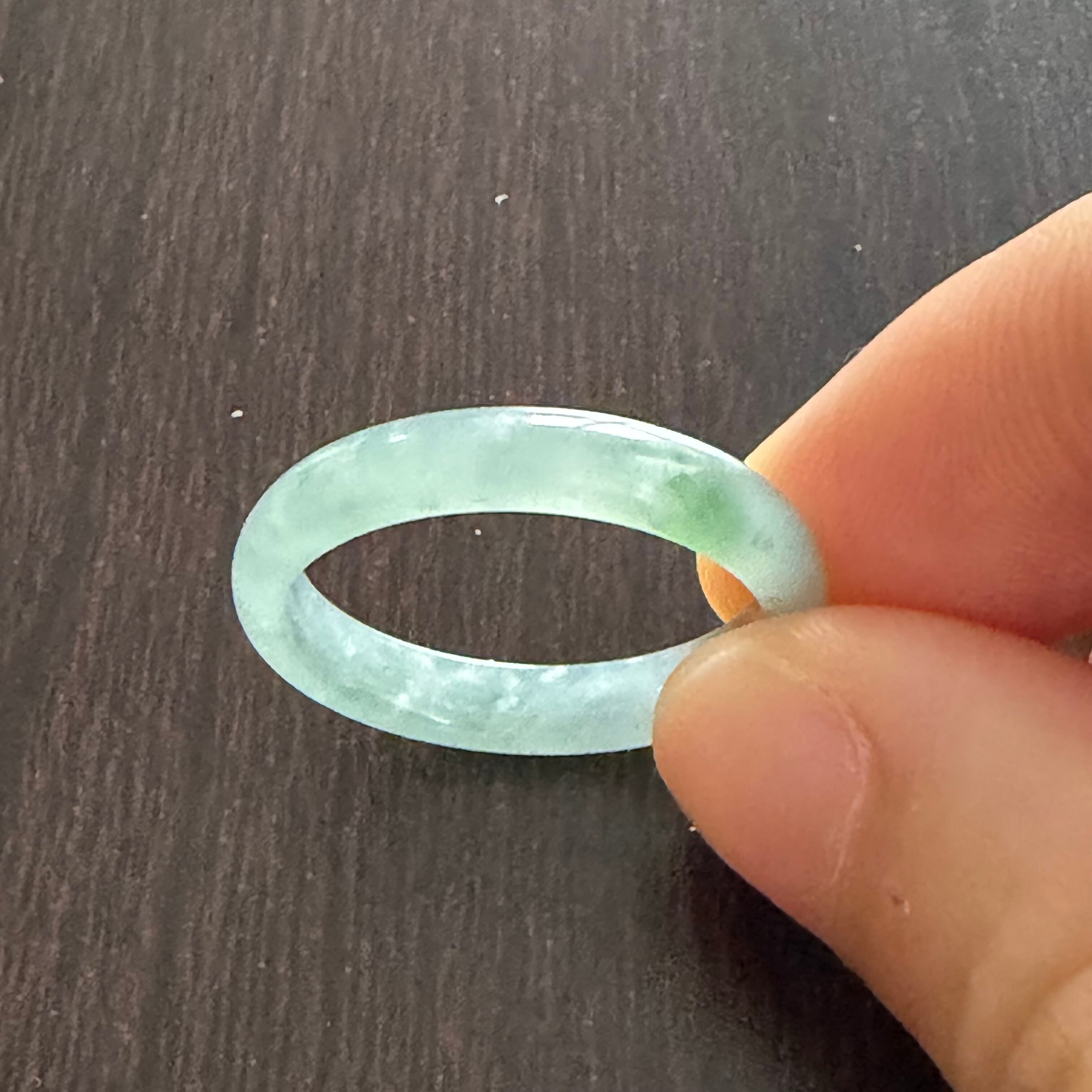 本翡翠ペンダント キンモクセイ色 鎖模様 可愛い | FARBE