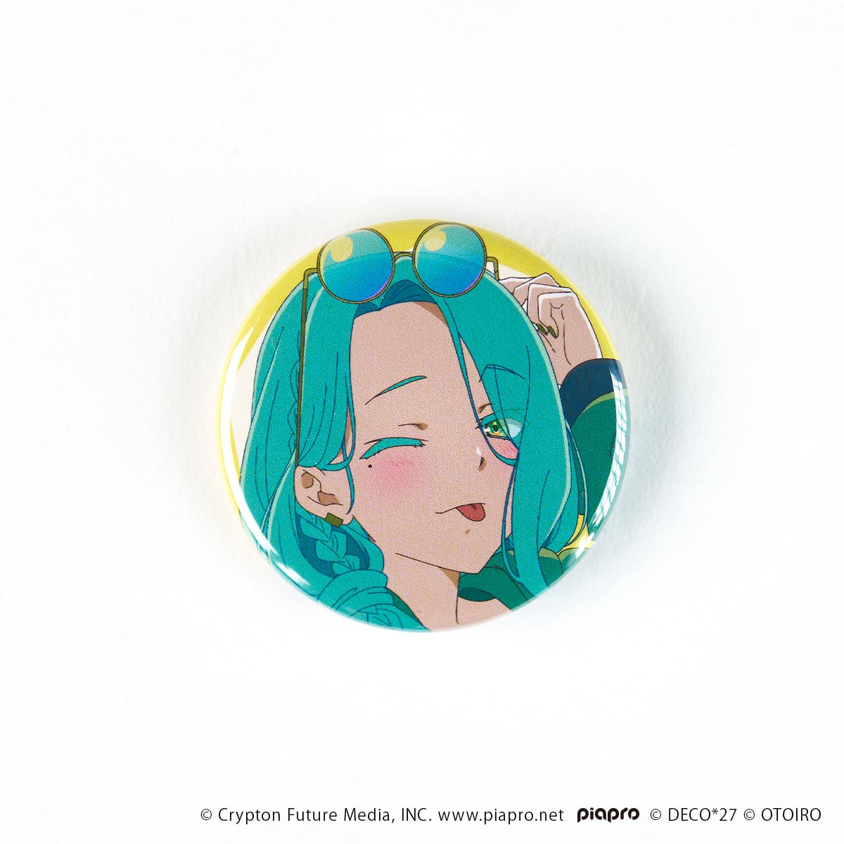 マネキン】MV缶バッジ 通常衣装（ランダム9種） | OTOIRO ONLINE STORE