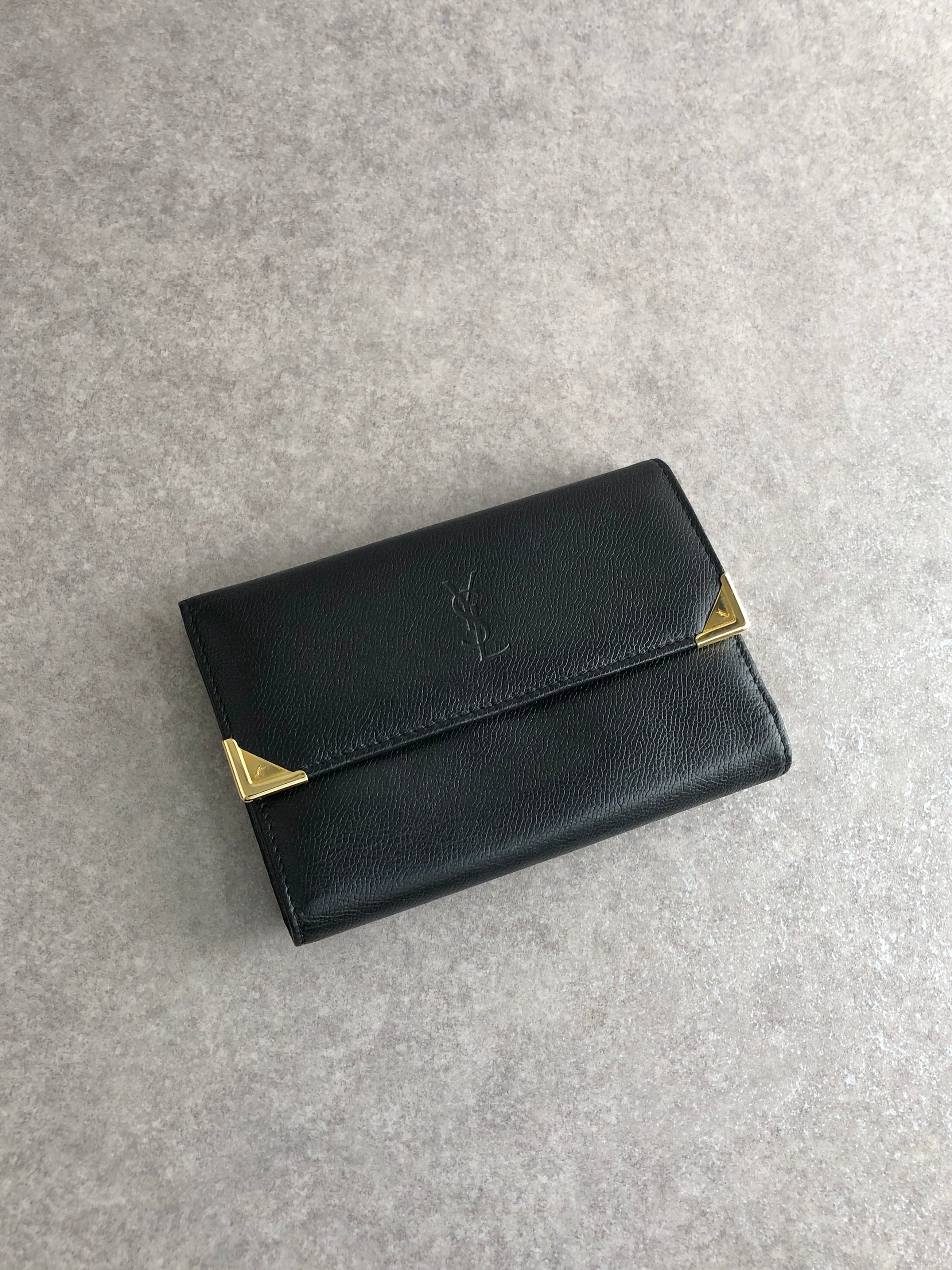 Yves Saint Laurent イヴ・サンローラン 財布 ブラック YSL レザー 3