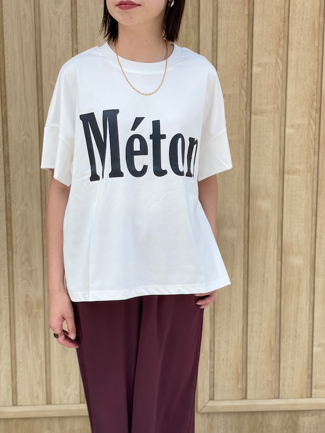 ◆期間限定Happy Price◆気になるラインをふんわりカバーしてくれるロゴTee