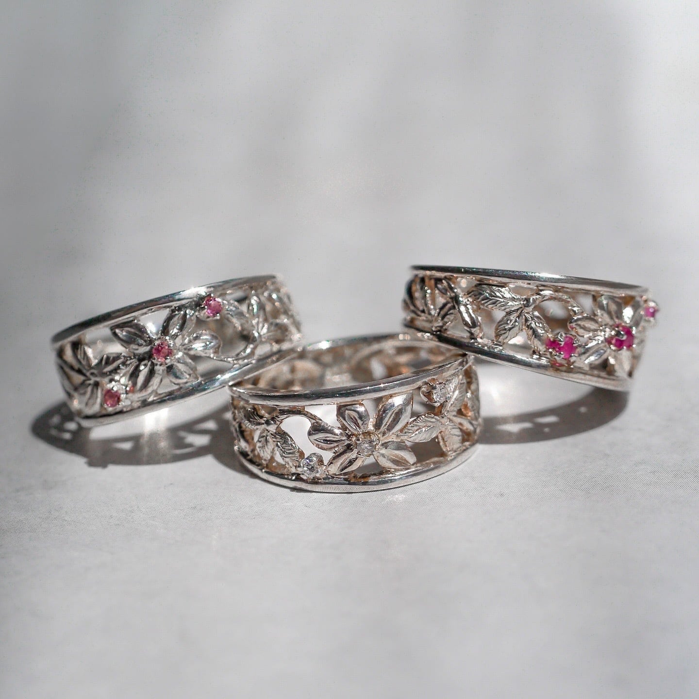 ジャスミンフラワー 透かしリング | Ai Kaminaga - New Native Jewelry -