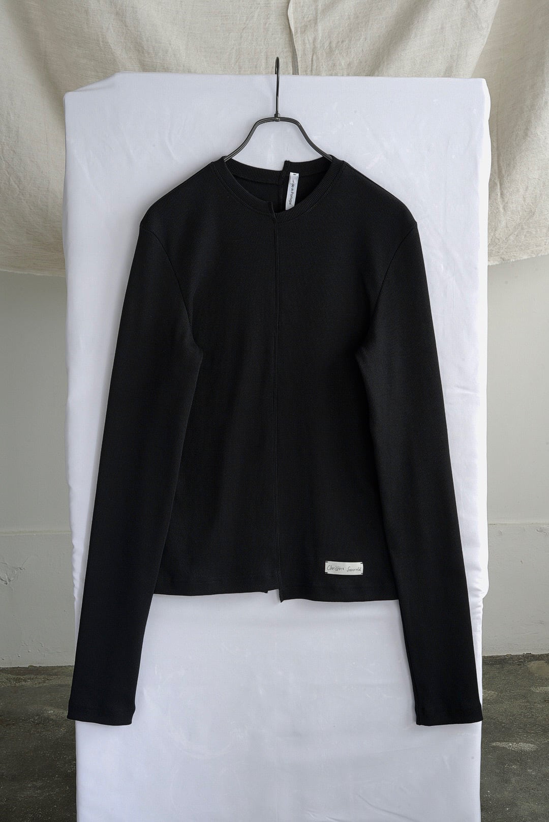 CHRISTINA SEEWALD - LONG SLEEVE T-SHIRT, BASICS / BLACK | Brownie