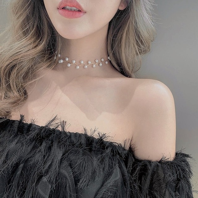 pearl choker