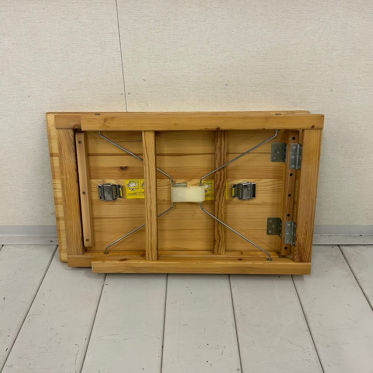 26445 パイン材テーブル・折りたたみ式テーブル＋チェアセット 無印