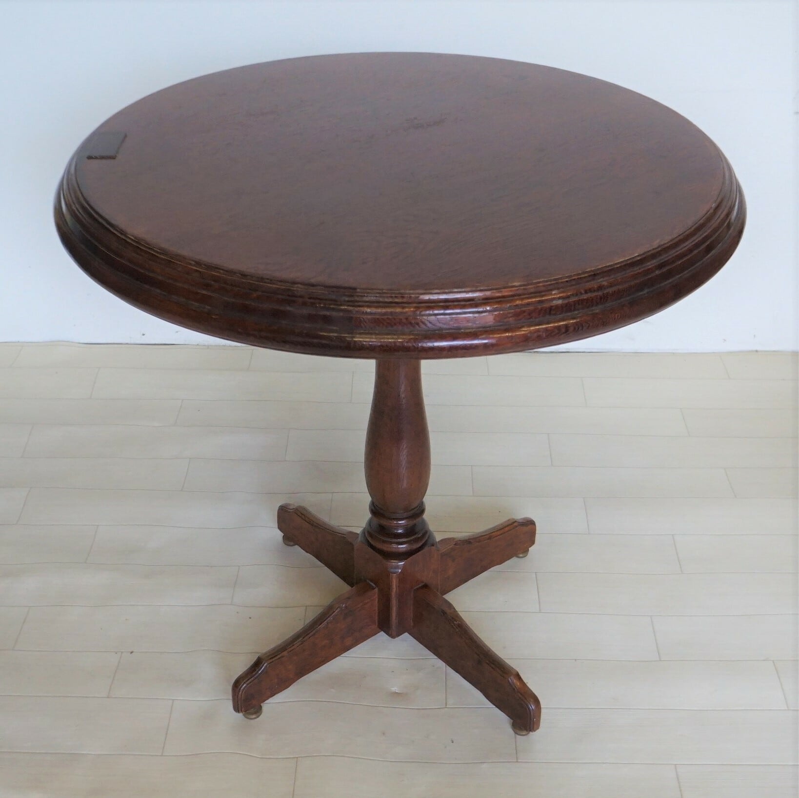 丸テーブル（こげ茶） | 純喫茶家具の村田商會