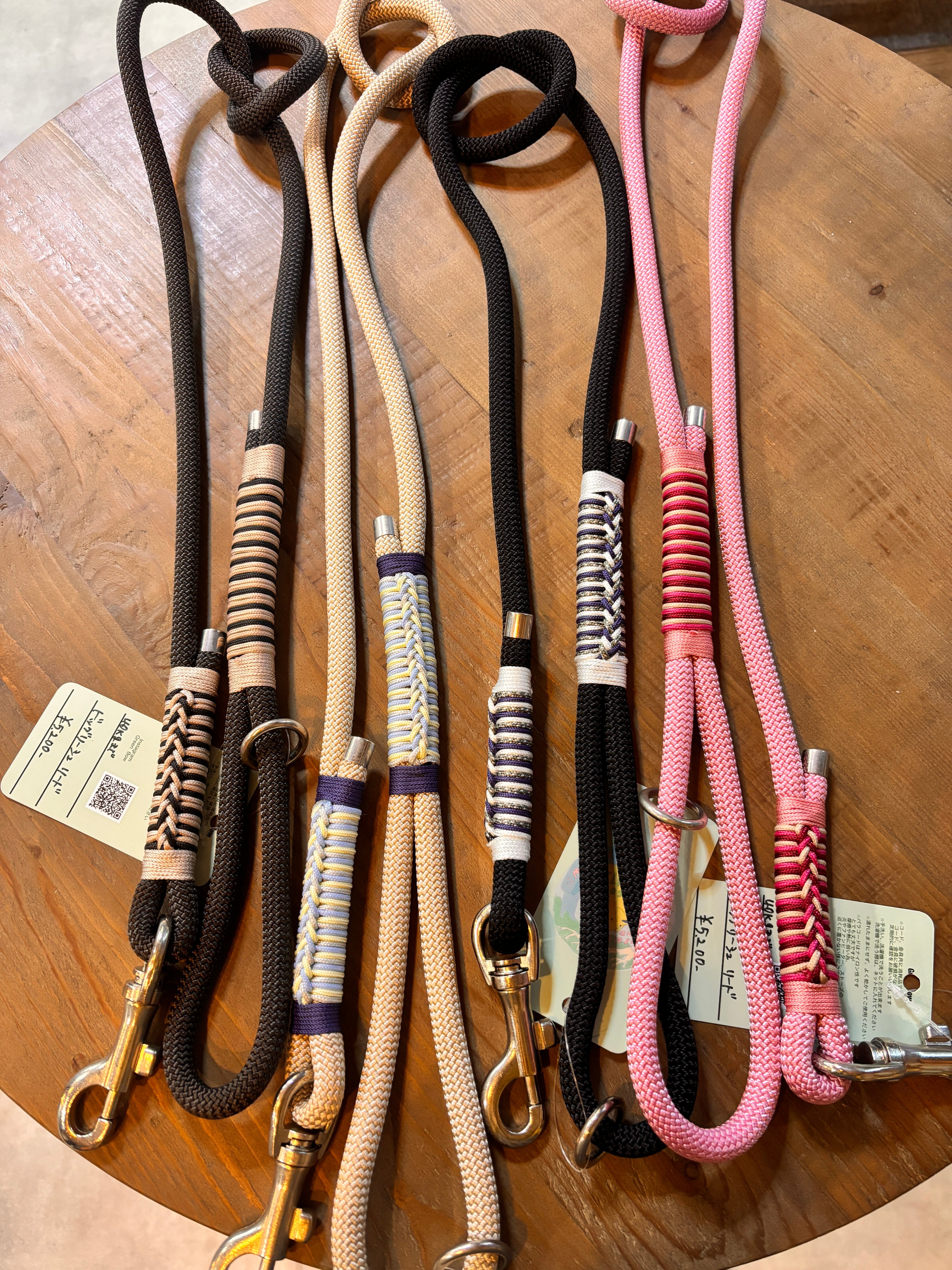 ハンドメイド 犬用リード パラコード 40kgまで対応 おしゃれ 手編み