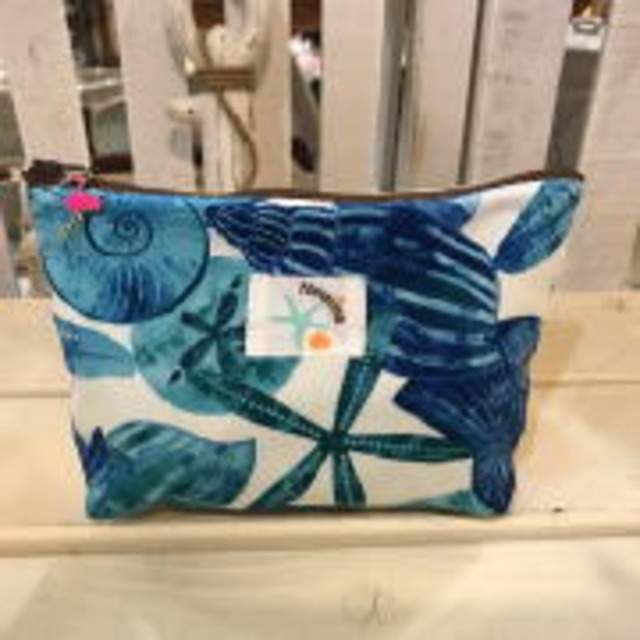 フラミンゴチャームポーチ(ブルーオーシャン)