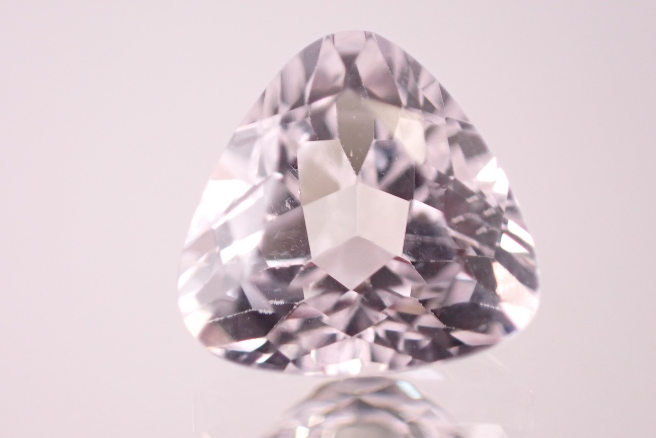 クンツァイト　1.63ct　[D3-210]