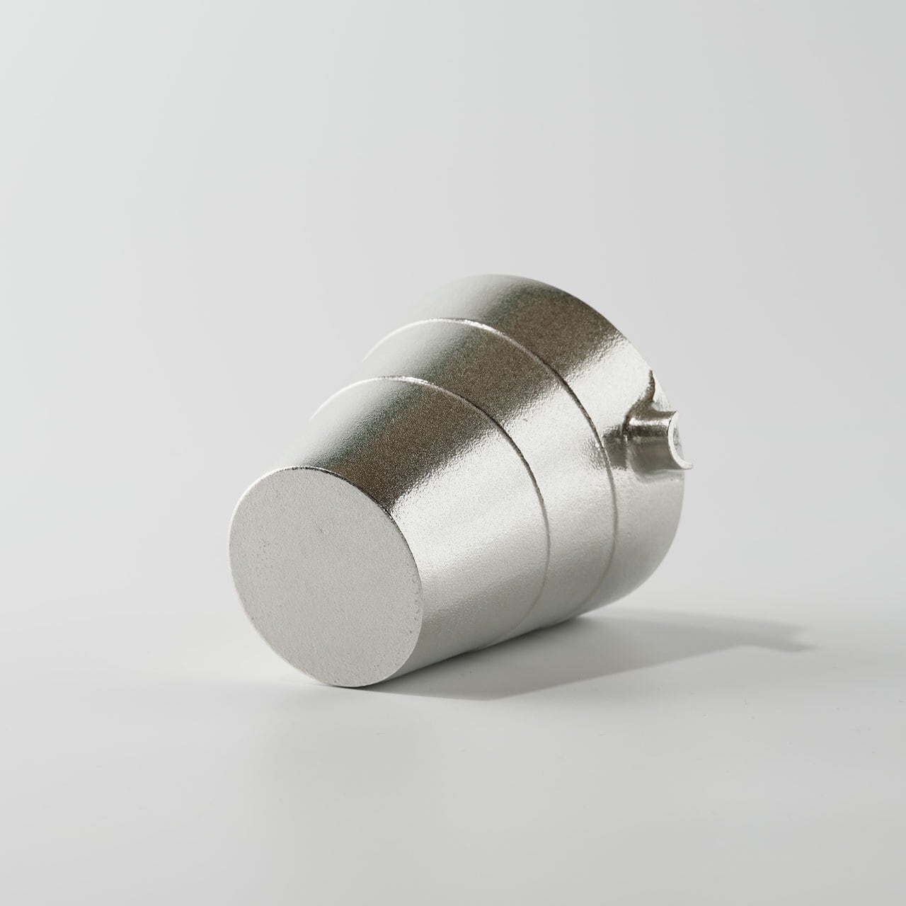 錫製の酒器／片口》静波 片口｜銀雅堂 | 生活を楽しむ専門店「ナガエ堂