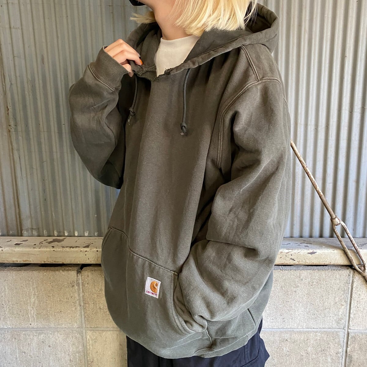 Peate Lewk Hoodie パーカー Mサイズ