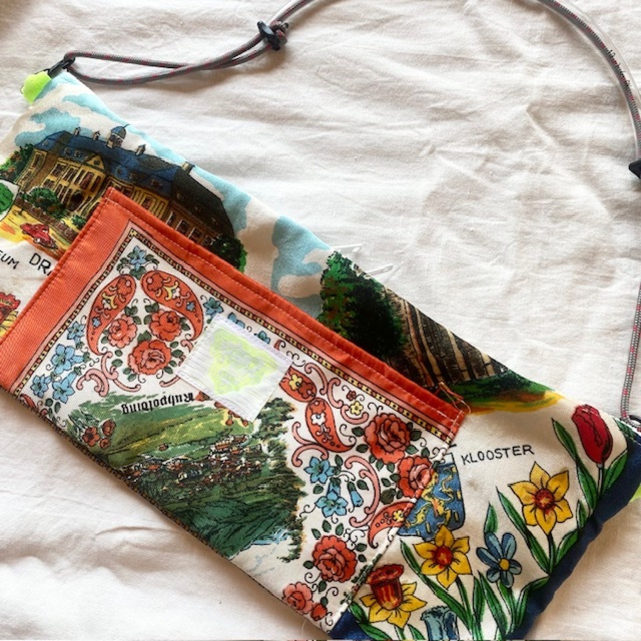yes!yes!非非：souvenir sacoche