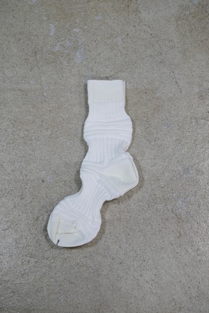 【CFCL】GARTER RIB SOCKS 2 - white