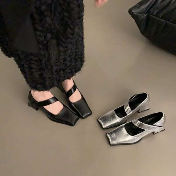 ストラップ チャンキーヒール スクエアトゥ パンプス 靴 シルバー