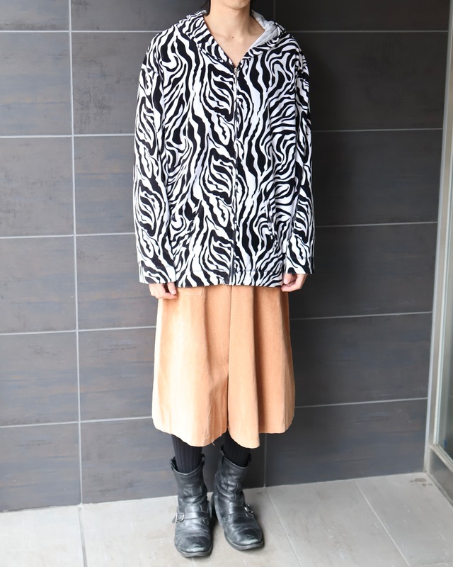 Zebra design zip-up hoodie