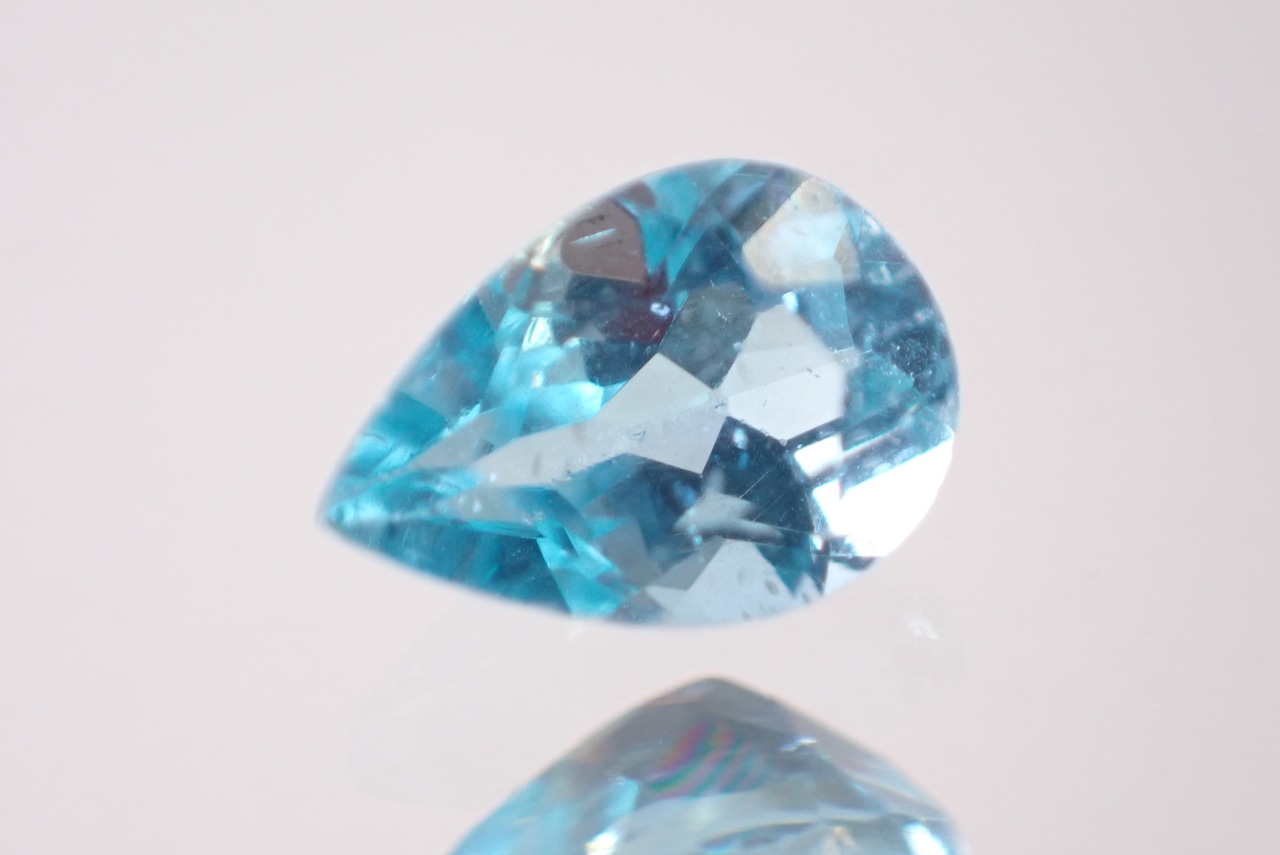 【原石セット】アパタイト　0.53ct/3.05ct　[D6-135]