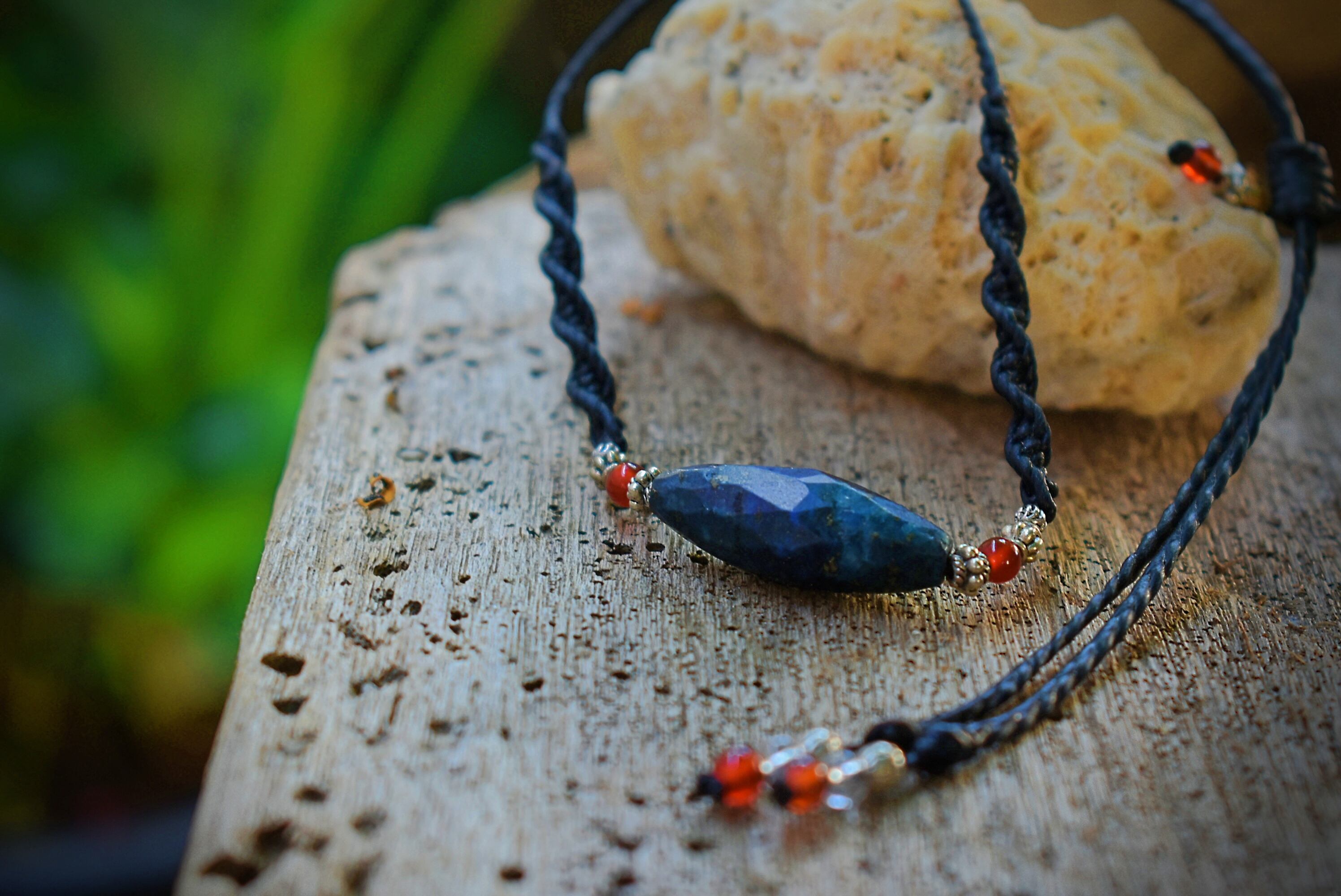 ラピスラズリシンプル トライバル ネックレス