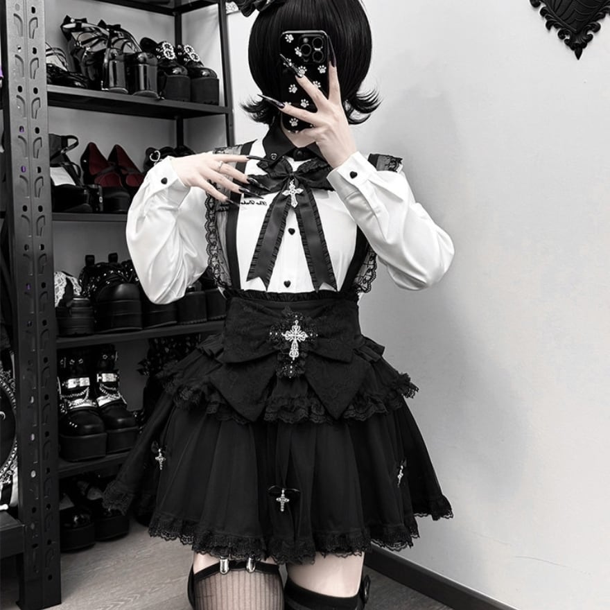 ロリータファッション ゆめかわいいセーラー襟ブラウス 白レースリボン