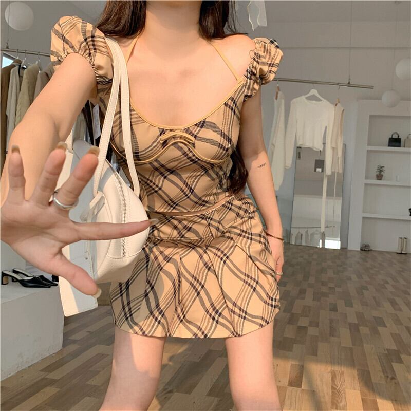 格子柄Tシャツ サマースタンダードショートトップス レトロ 夏物 ヨーロピアン ブラックストロベリース14308904363