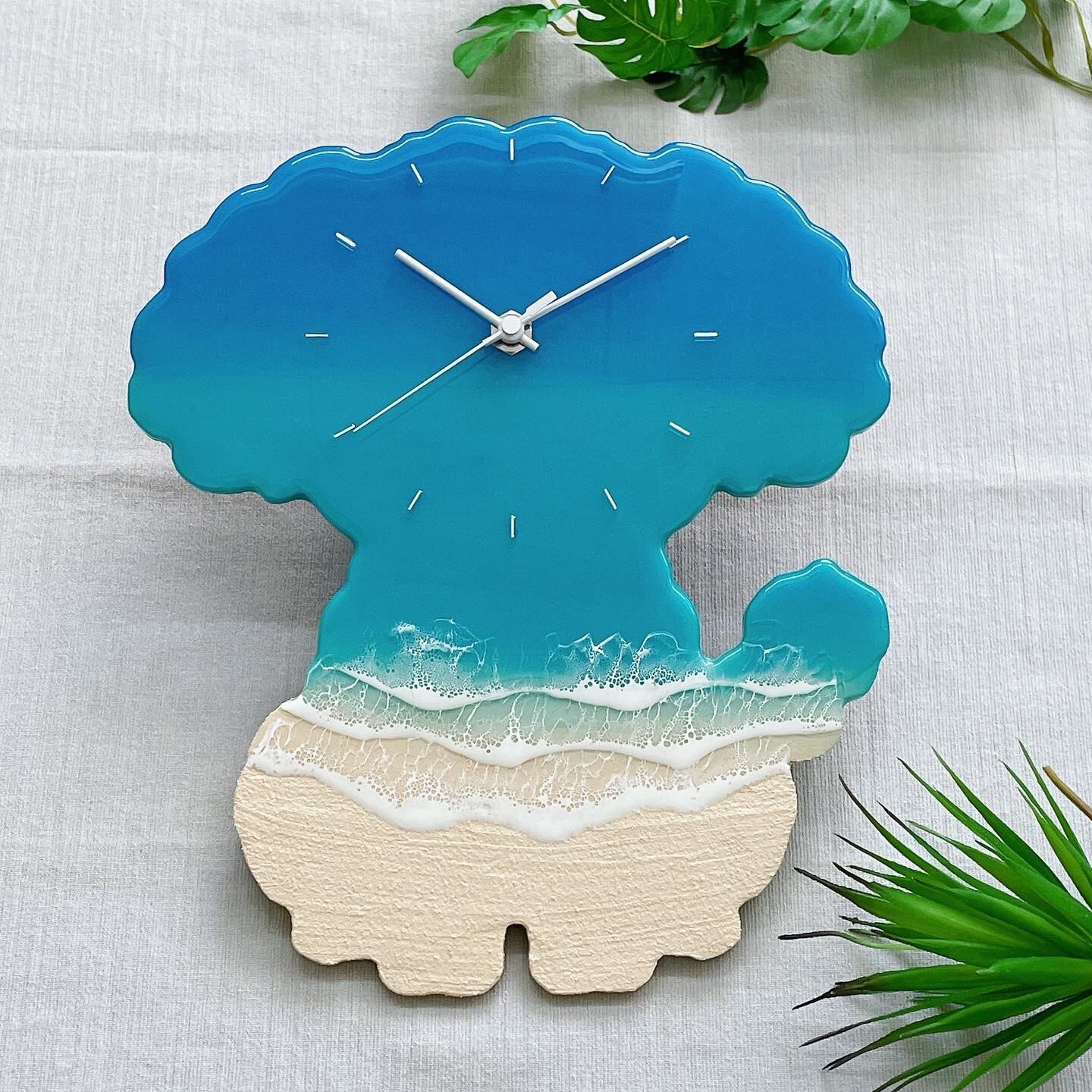 海のレジンアート・トイプードルの時計 | WASS