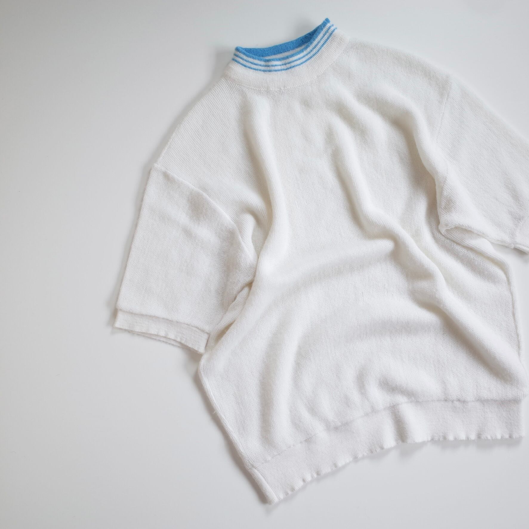 Acryl short sleeve knit top