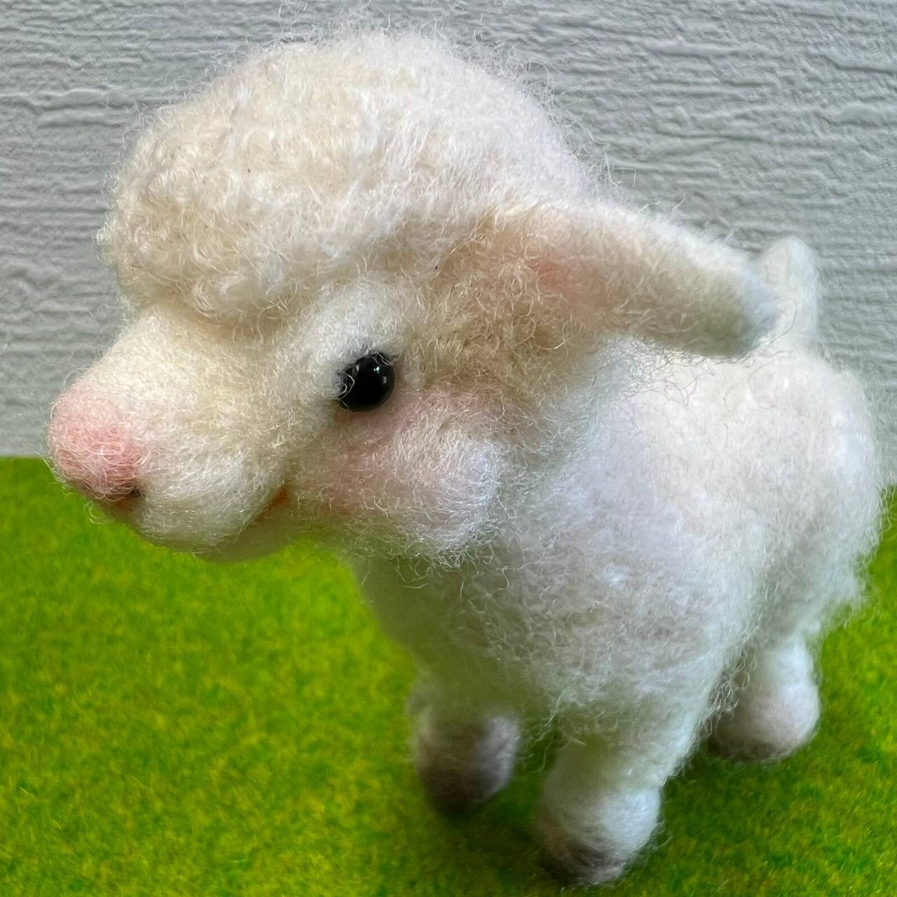 羊毛フェルト 山羊（ヤギ）①② 2種類 | トイロ｜水引・羊毛フェルト