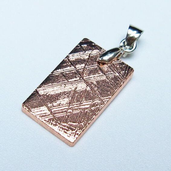 ギベオン ペンダント 隕石 メテオライト ピンクゴールド 一点物 メール便可 112-13525