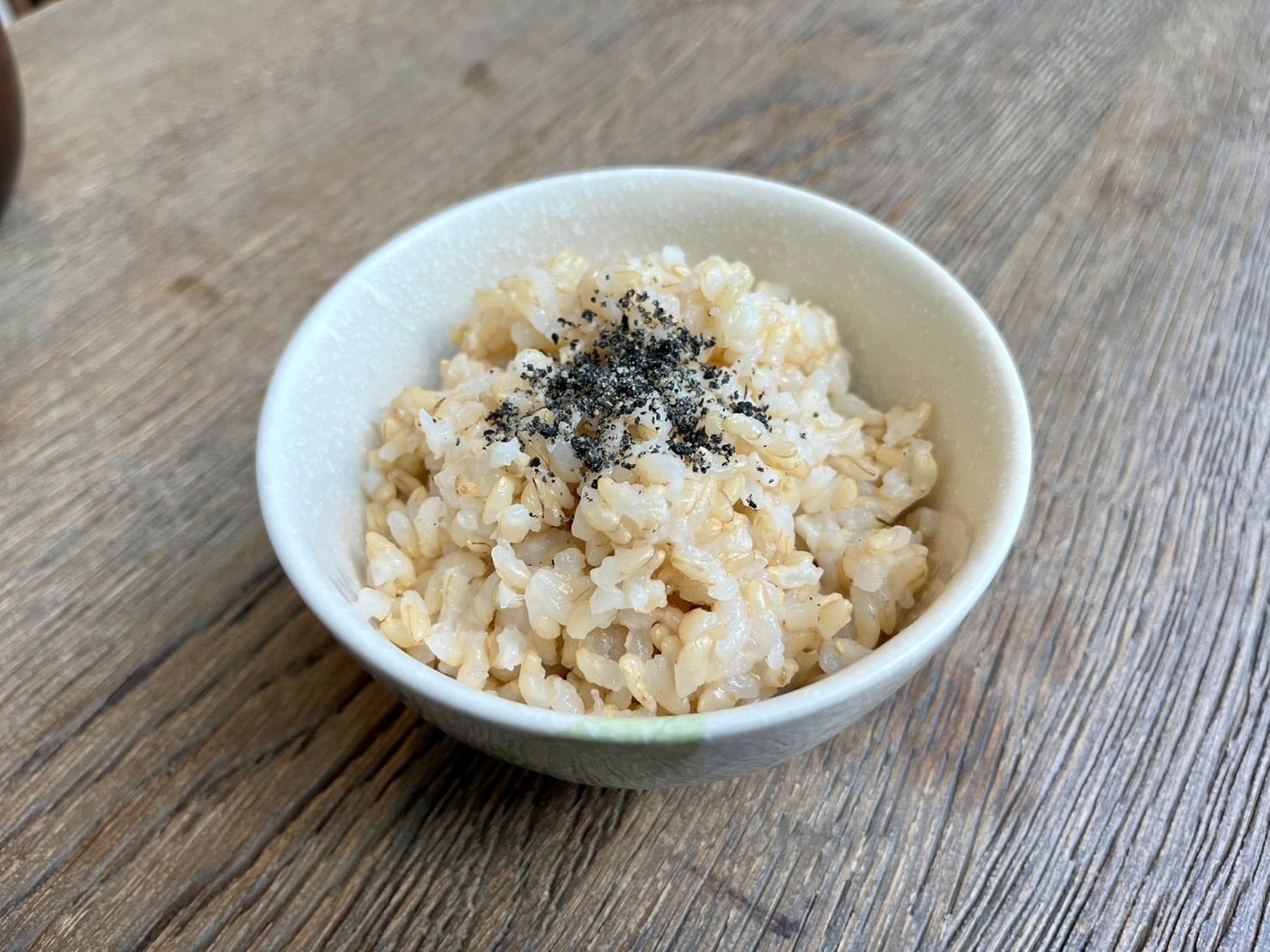 香ばしい、すりごまの 黒ごま塩100g | [公式]チャヤ マクロビ