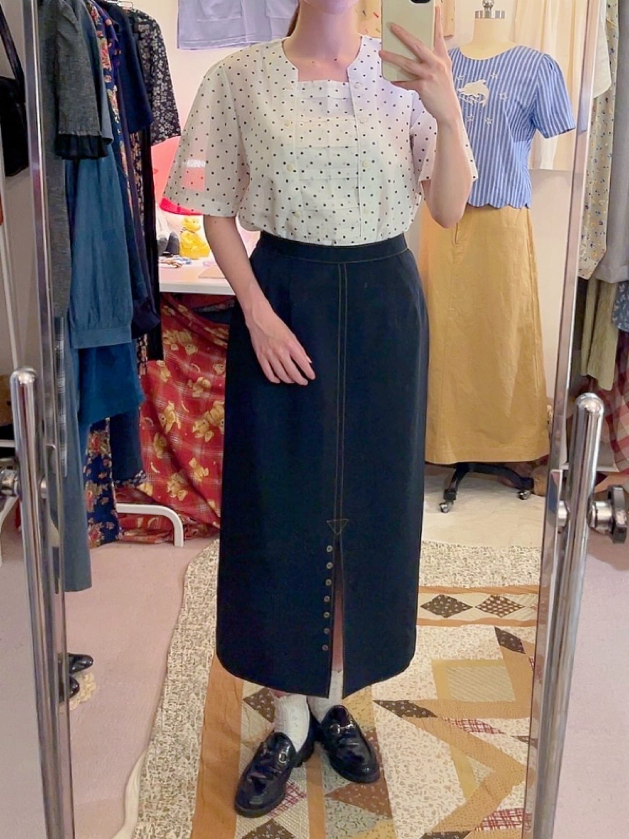 tuck double button dot blouse