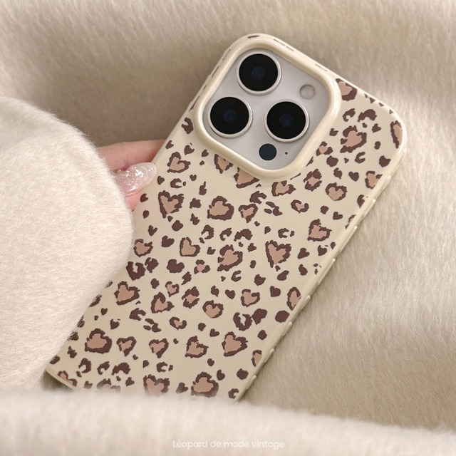 【iPhone17~12まで対応】隠れハートが可愛いよ◎ヒョウ柄 韓国ケース カメラ保護フレーム ハート柄 レオパード スマホケース ND-16497