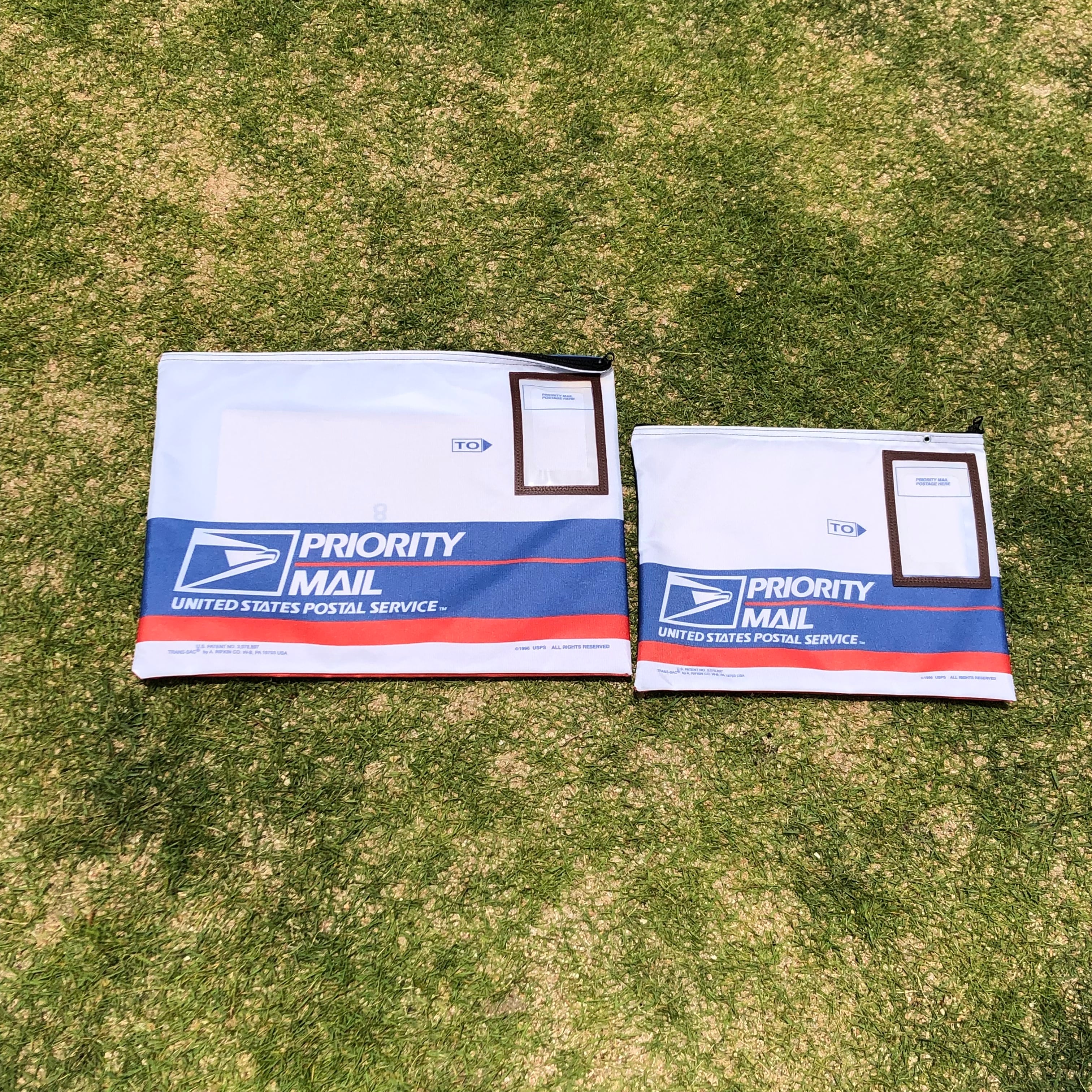 USPS Priority Mail Bag〈S〉 | Transit. JAMESYAMA-TERRACE