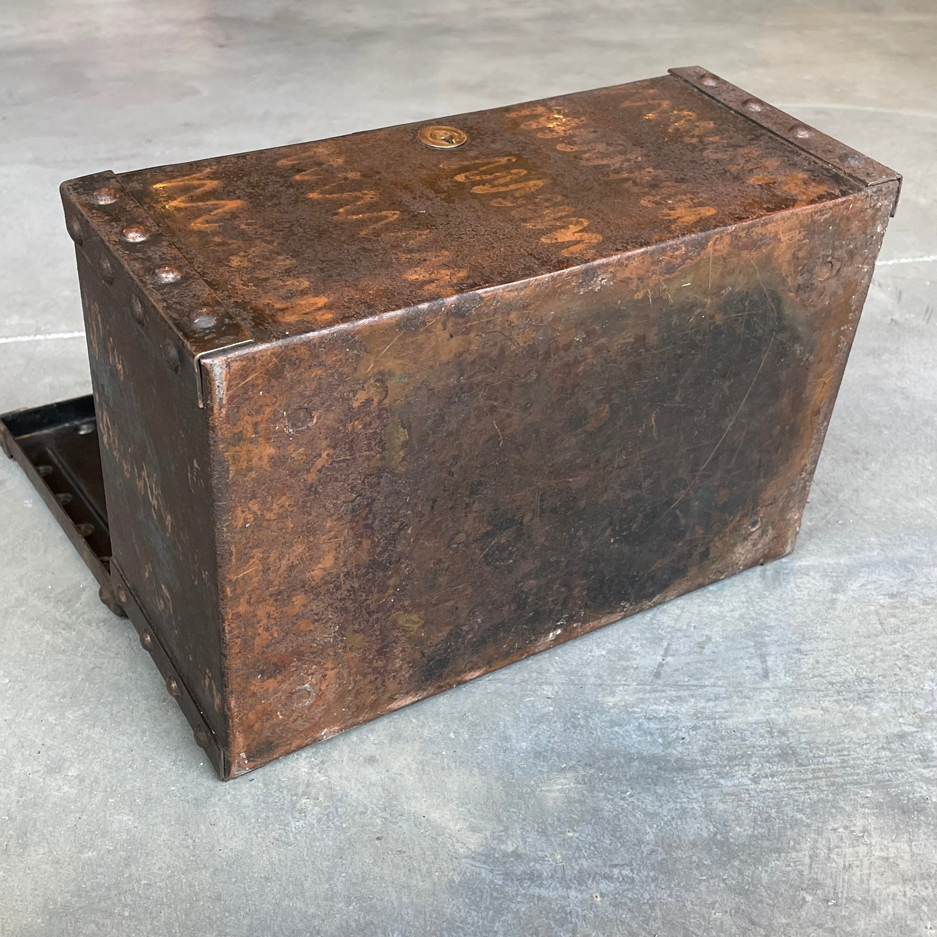 STRONG BOX / JAPAN FINISH | BUFF STOCK YARD