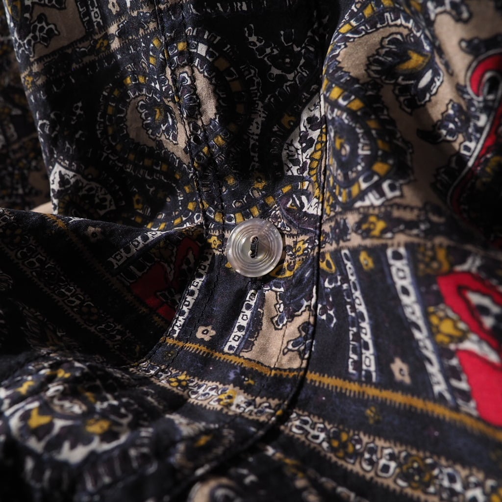 Bewitching Ethnic art full pattern SS Drape silk shirt