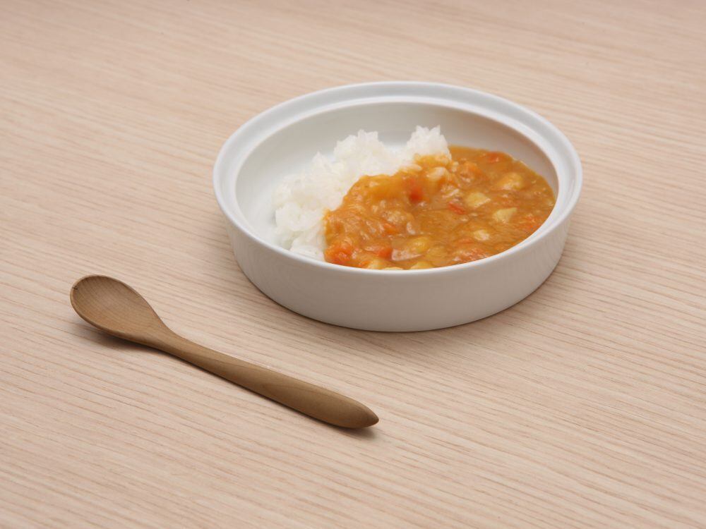 愛媛県から 砥部焼の こぼしにくい器｜0歳からの伝統ブランド和える