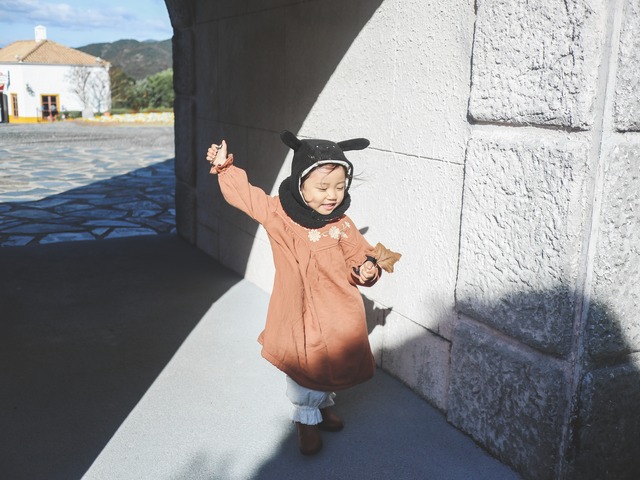 【完売】つみきの襟付き帽子(黒胡麻)3サイズ展開