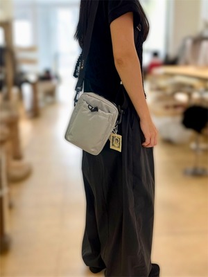 DEUX MILLE ドゥミル ボンディングミニショルダー[Silver]